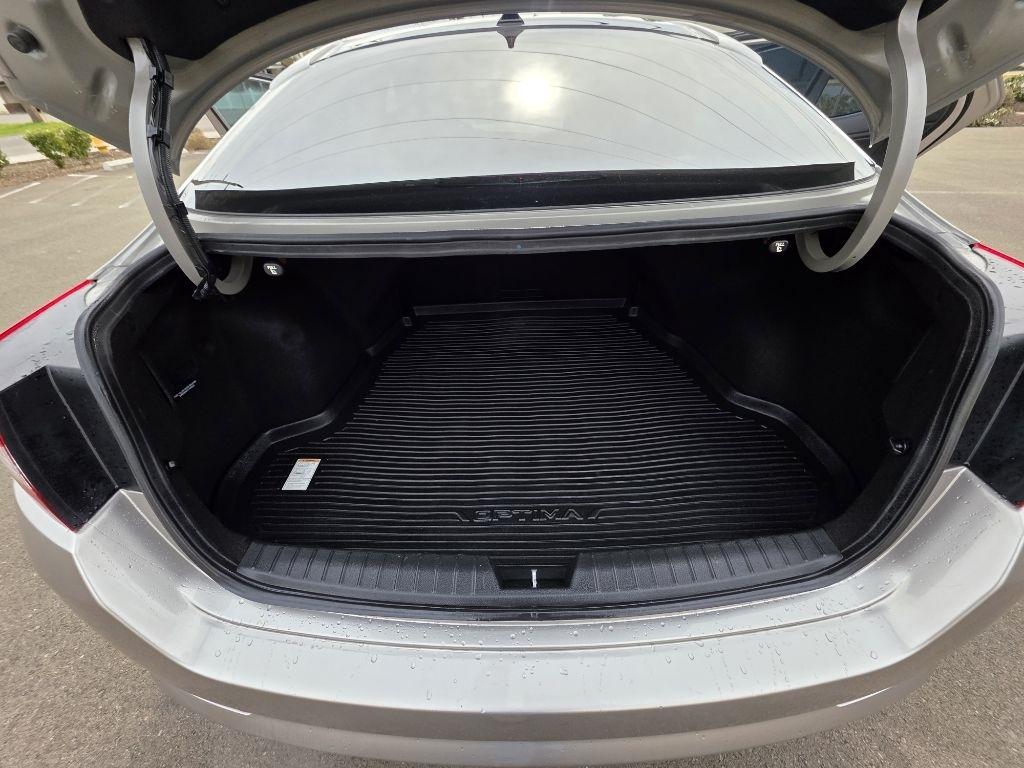 Kia Optima 4dr Sdn 2.0T Auto SX 2011