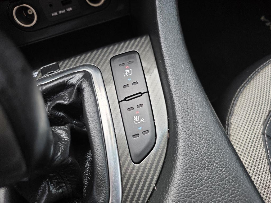 Kia Optima 4dr Sdn 2.0T Auto SX 2011