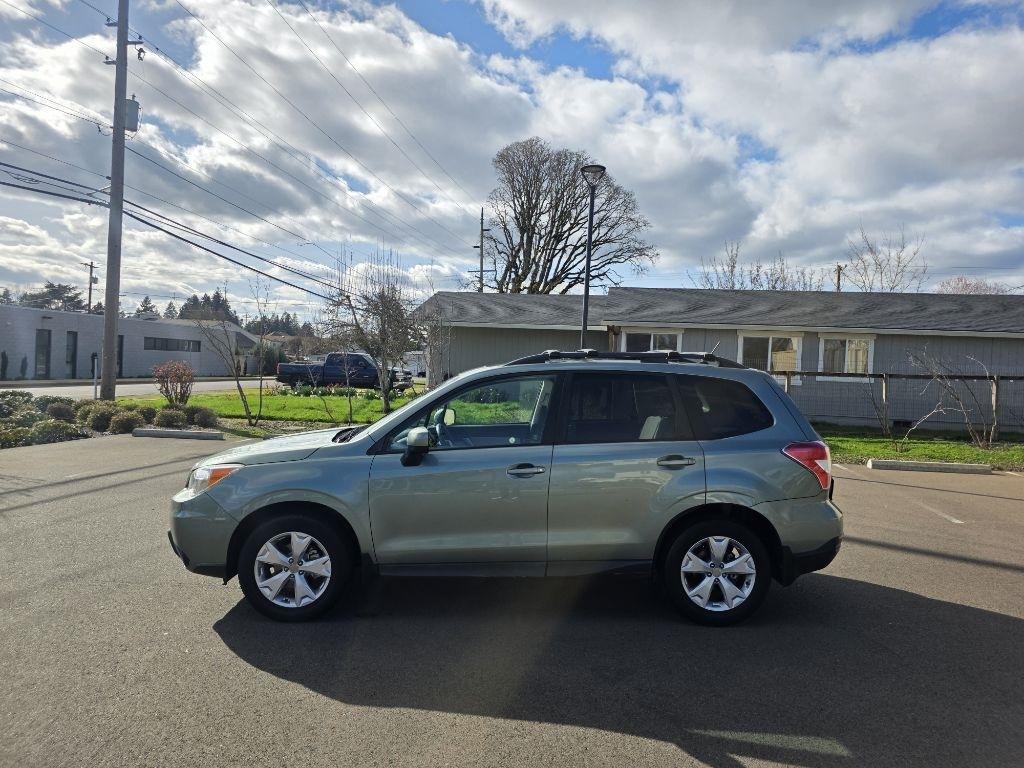 Subaru Forester 4dr CVT 2.5i Premium PZEV 2015