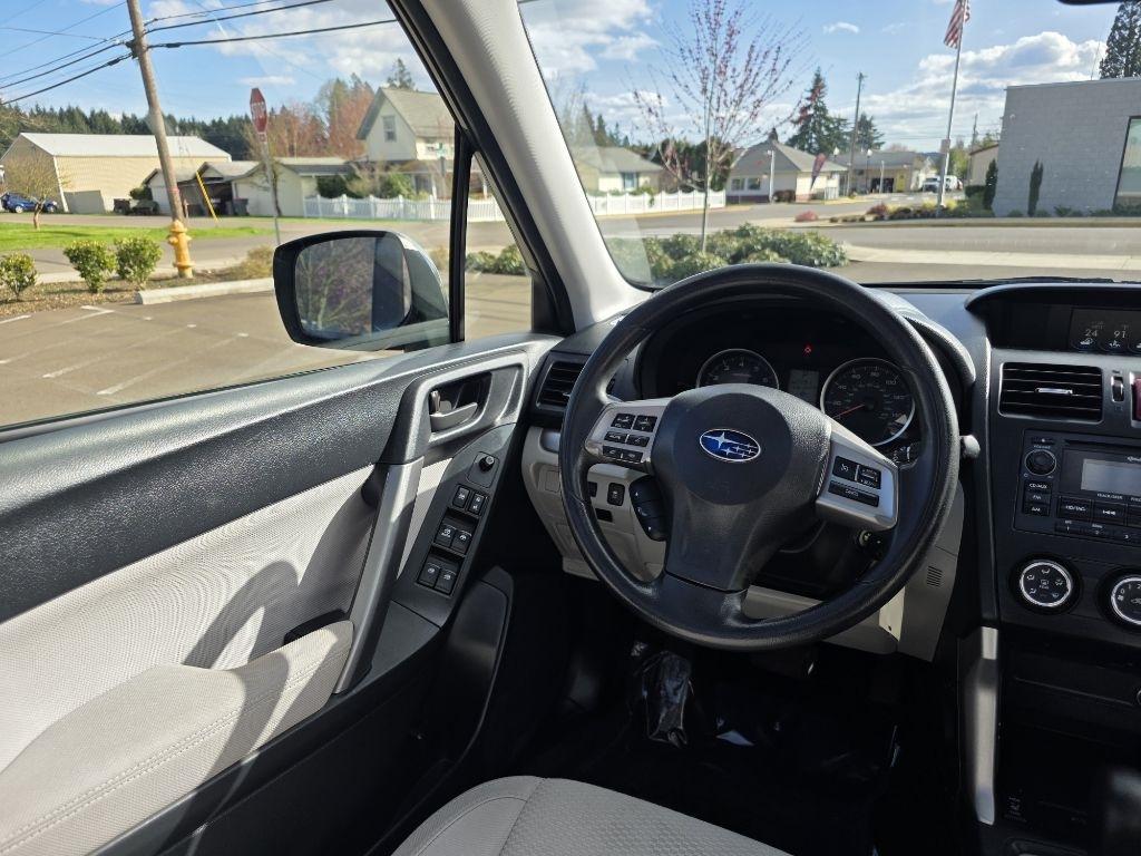 Subaru Forester 4dr CVT 2.5i Premium PZEV 2015