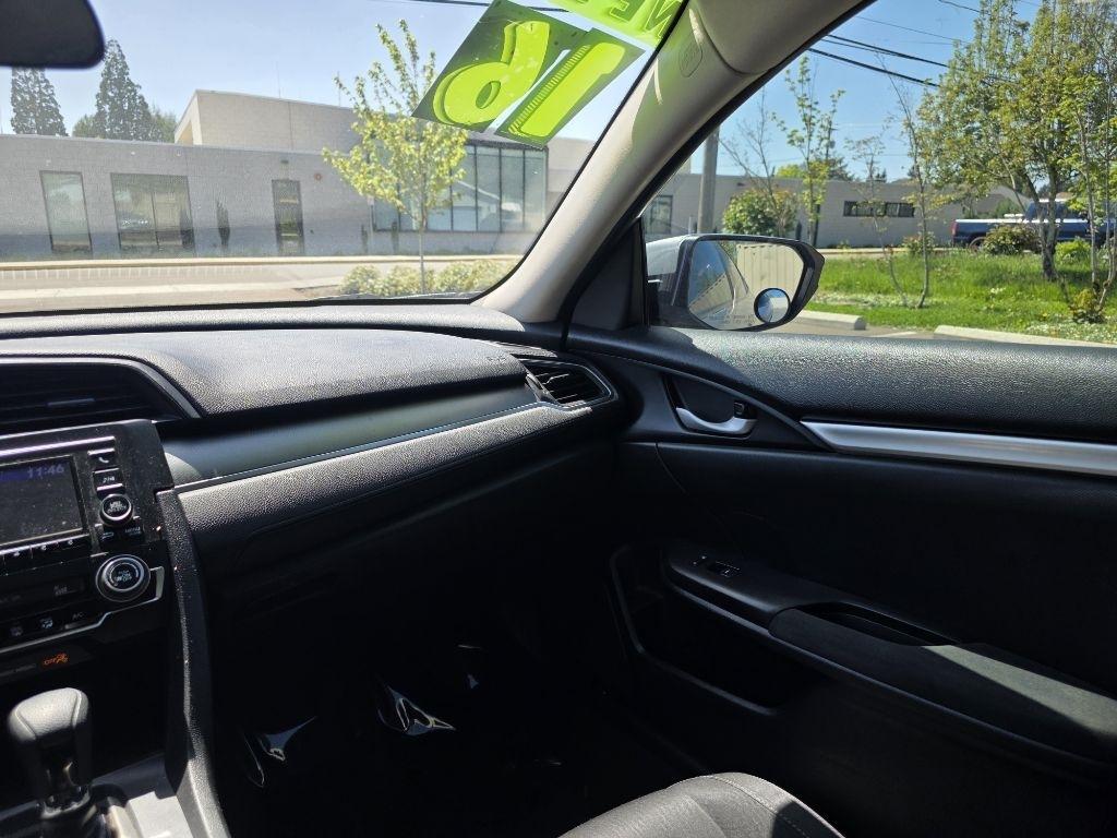 Honda Civic Sedan 4dr CVT LX 2016