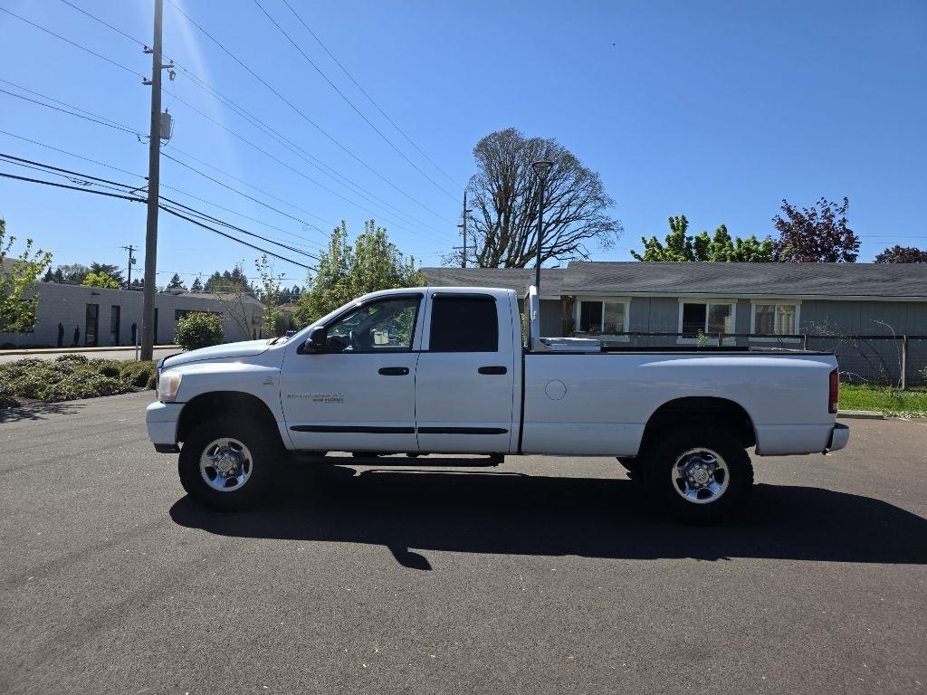 Dodge Ram 2500 4dr Quad Cab 160.5 4WD SLT 2006