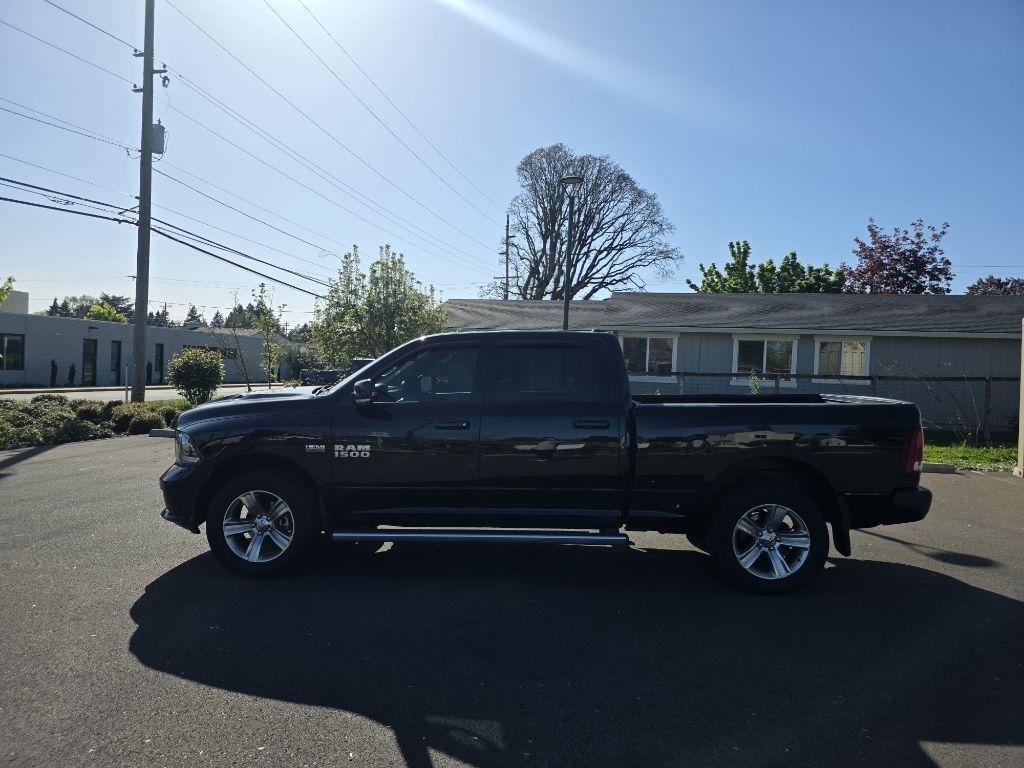 RAM 1500 4WD Crew Cab 149" Sport 2015