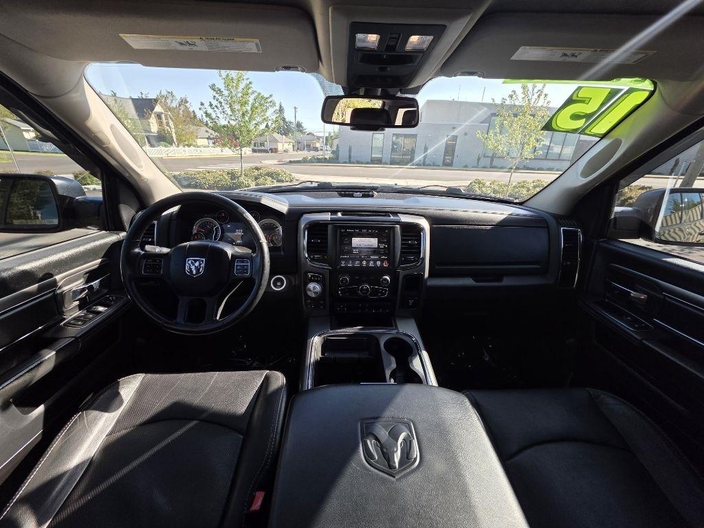 RAM 1500 4WD Crew Cab 149" Sport 2015