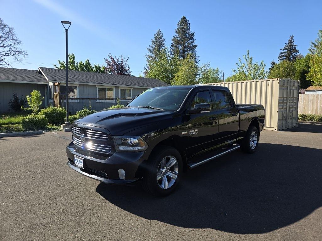 2015 RAM 1500 4WD Crew Cab 149" Sport