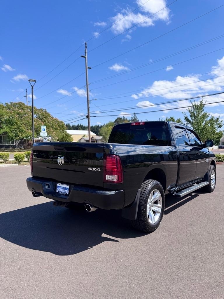 RAM 1500 4WD Crew Cab 149" Sport 2015