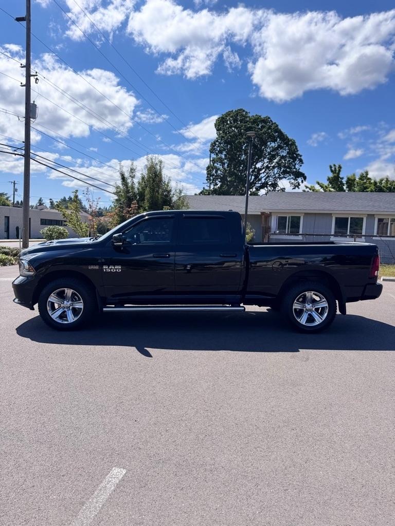 RAM 1500 4WD Crew Cab 149" Sport 2015
