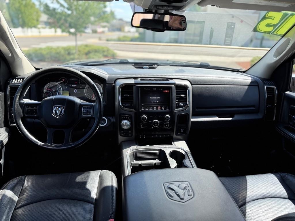 RAM 1500 4WD Crew Cab 149" Sport 2015