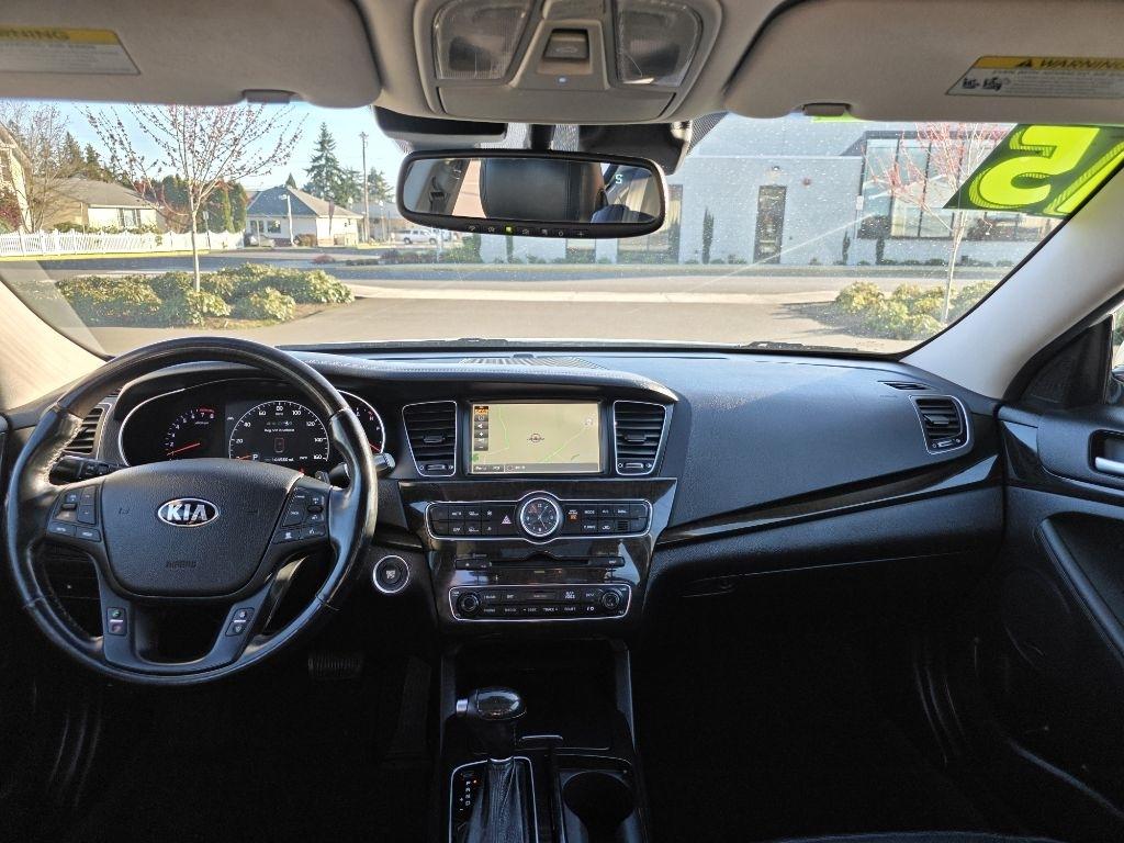 Kia Cadenza 4dr Sdn Premium 2015