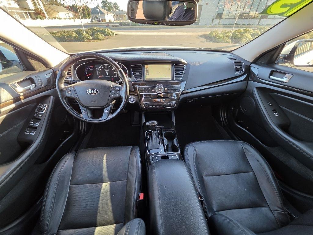 Kia Cadenza 4dr Sdn Premium 2015