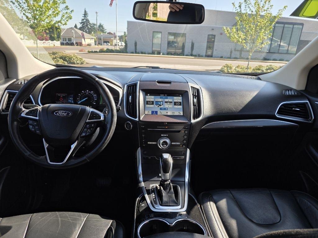 Ford Edge Titanium FWD 2017