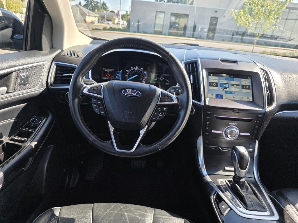 Ford Edge Titanium FWD 2017