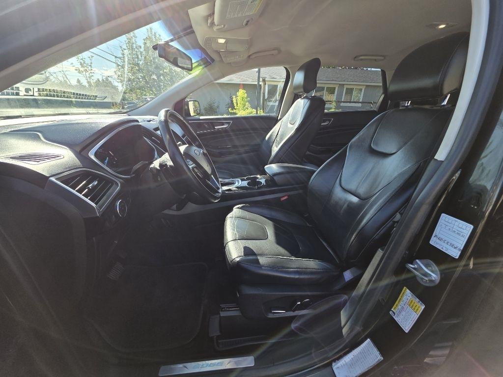 Ford Edge Titanium FWD 2017