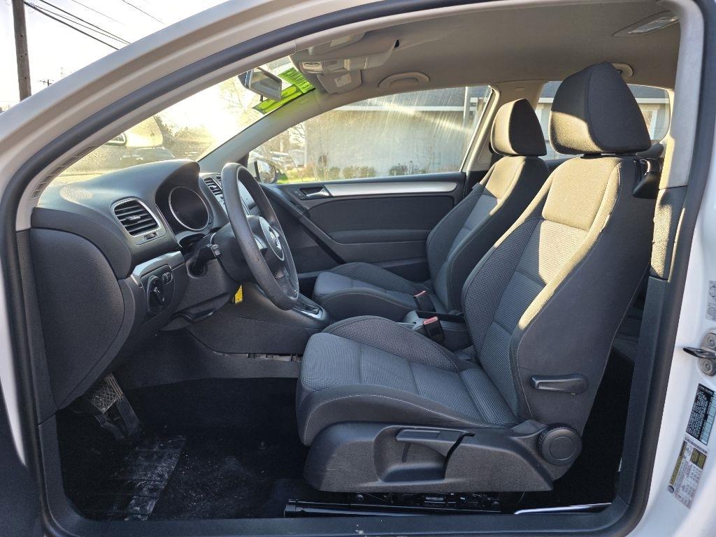 Volkswagen Golf 2dr HB Auto PZEV 2012