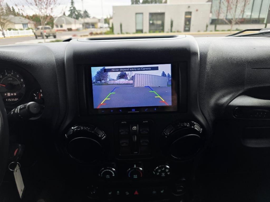 Jeep Wrangler Unlimited 4WD 4dr Backcountry *Ltd Avail* 2016