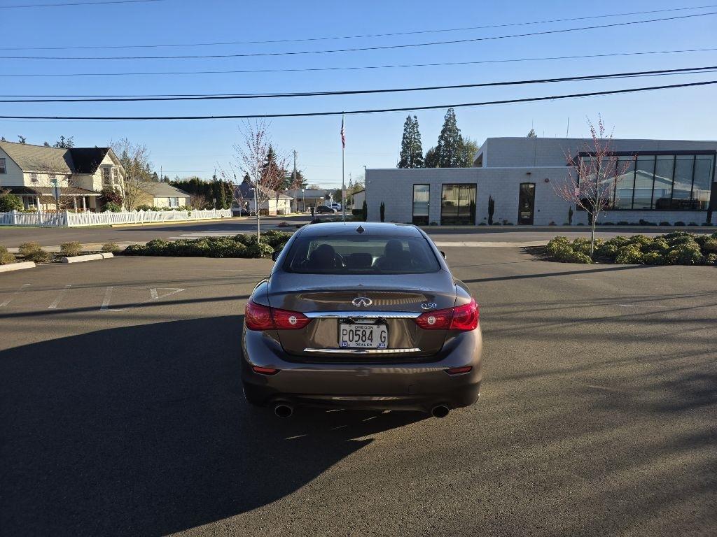 Infiniti Q50 4dr Sdn Premium RWD 2015