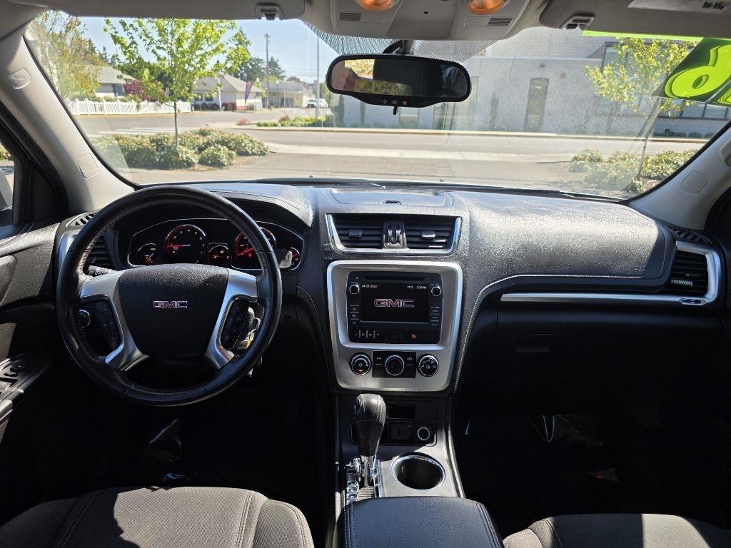 GMC Acadia AWD 4dr SLE w/SLE-1 2016
