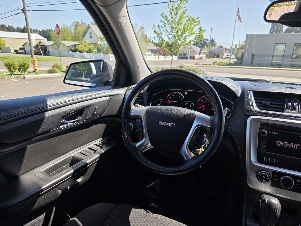 GMC Acadia AWD 4dr SLE w/SLE-1 2016