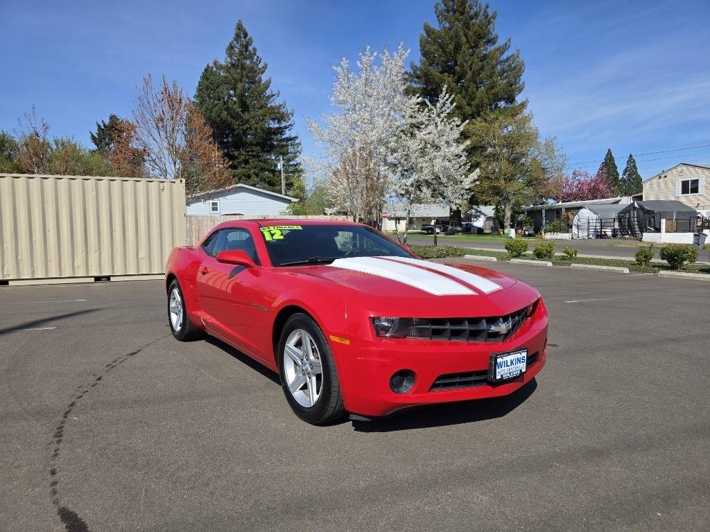 Chevrolet Camaro 2dr Cpe 1LS 2012