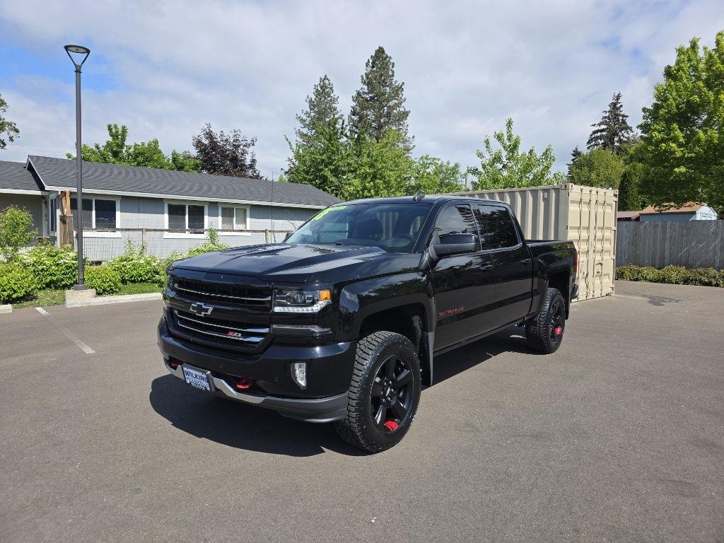 2018 Chevrolet Silverado 1500 4WD Crew Cab 143.5" LTZ w/2LZ