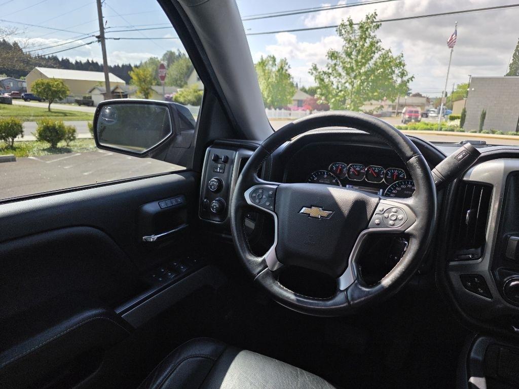 Chevrolet Silverado 1500 4WD Crew Cab 143.5" LTZ w/2LZ 2018