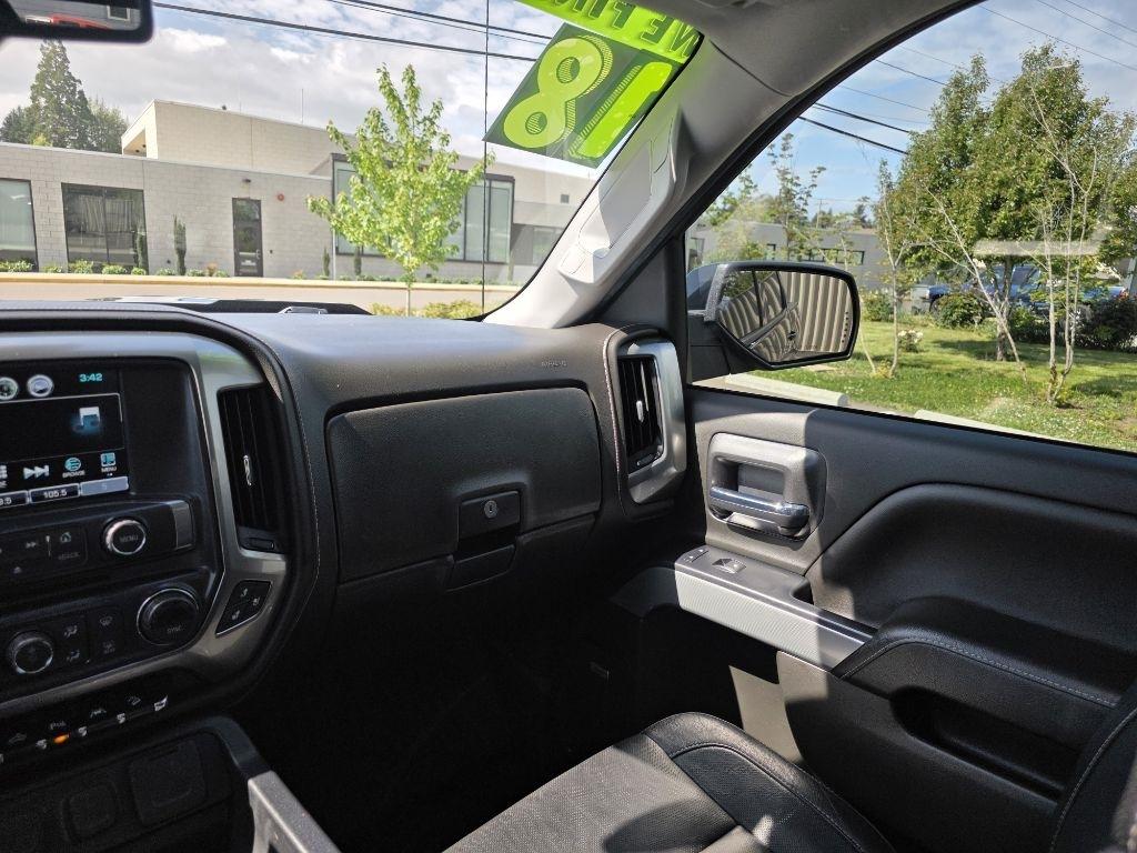 Chevrolet Silverado 1500 4WD Crew Cab 143.5" LTZ w/2LZ 2018