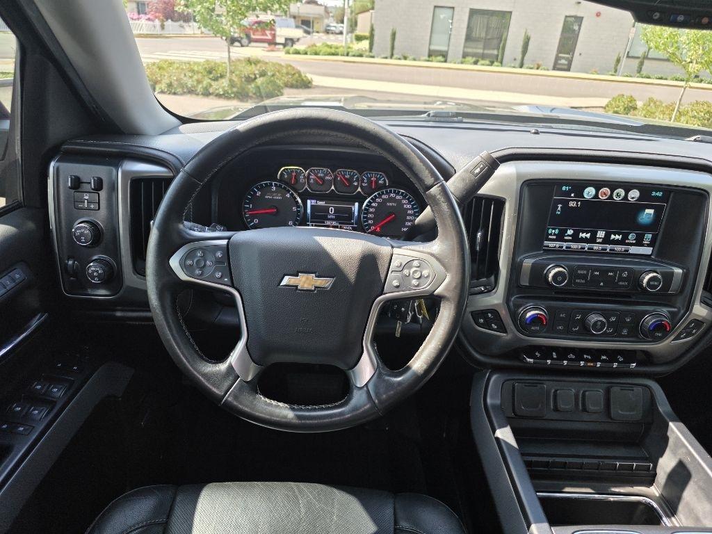 Chevrolet Silverado 1500 4WD Crew Cab 143.5" LTZ w/2LZ 2018