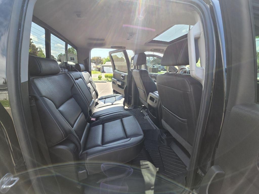 Chevrolet Silverado 1500 4WD Crew Cab 143.5" LTZ w/2LZ 2018