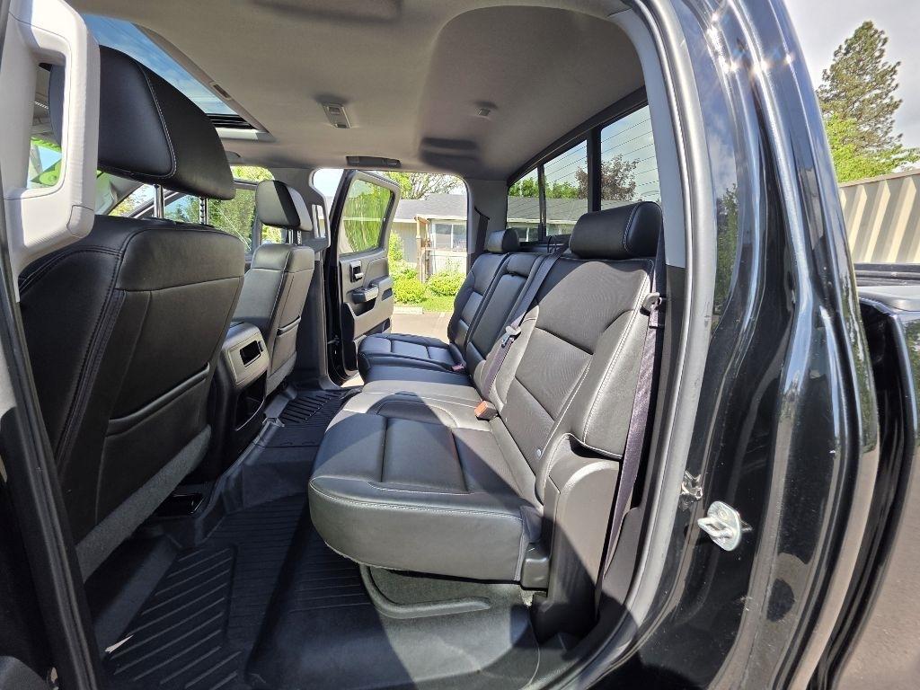 Chevrolet Silverado 1500 4WD Crew Cab 143.5" LTZ w/2LZ 2018
