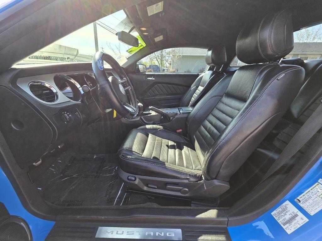 Ford Mustang 2dr Cpe V6 2014