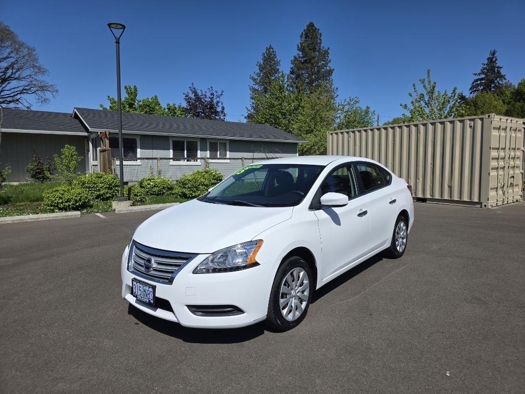 Nissan Sentra 4dr Sdn I4 CVT SV 2015