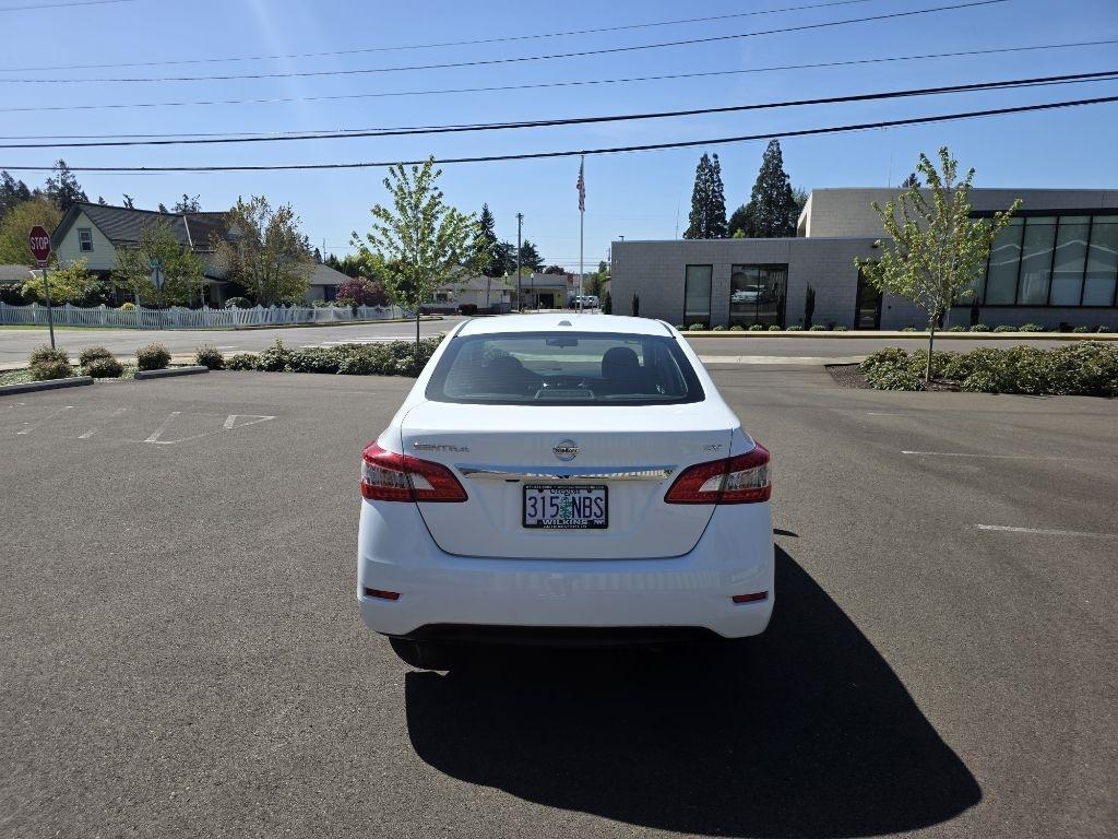 Nissan Sentra 4dr Sdn I4 CVT SV 2015
