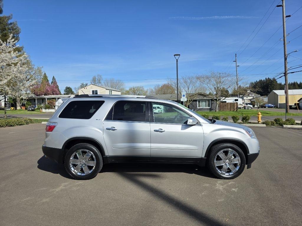 GMC Acadia AWD 4dr SLT2 2010