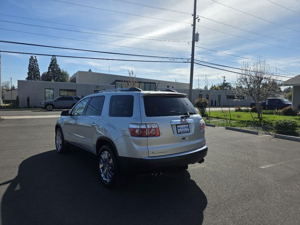 GMC Acadia AWD 4dr SLT2 2010