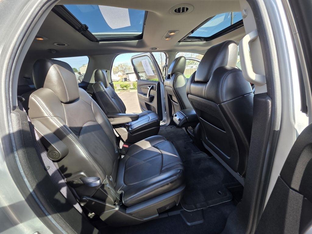 GMC Acadia AWD 4dr SLT2 2010