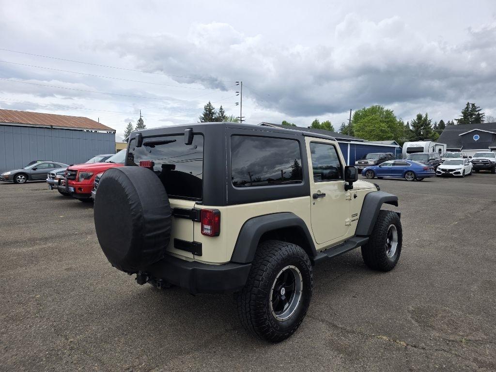 Jeep Wrangler 4WD 2dr Sport 2011