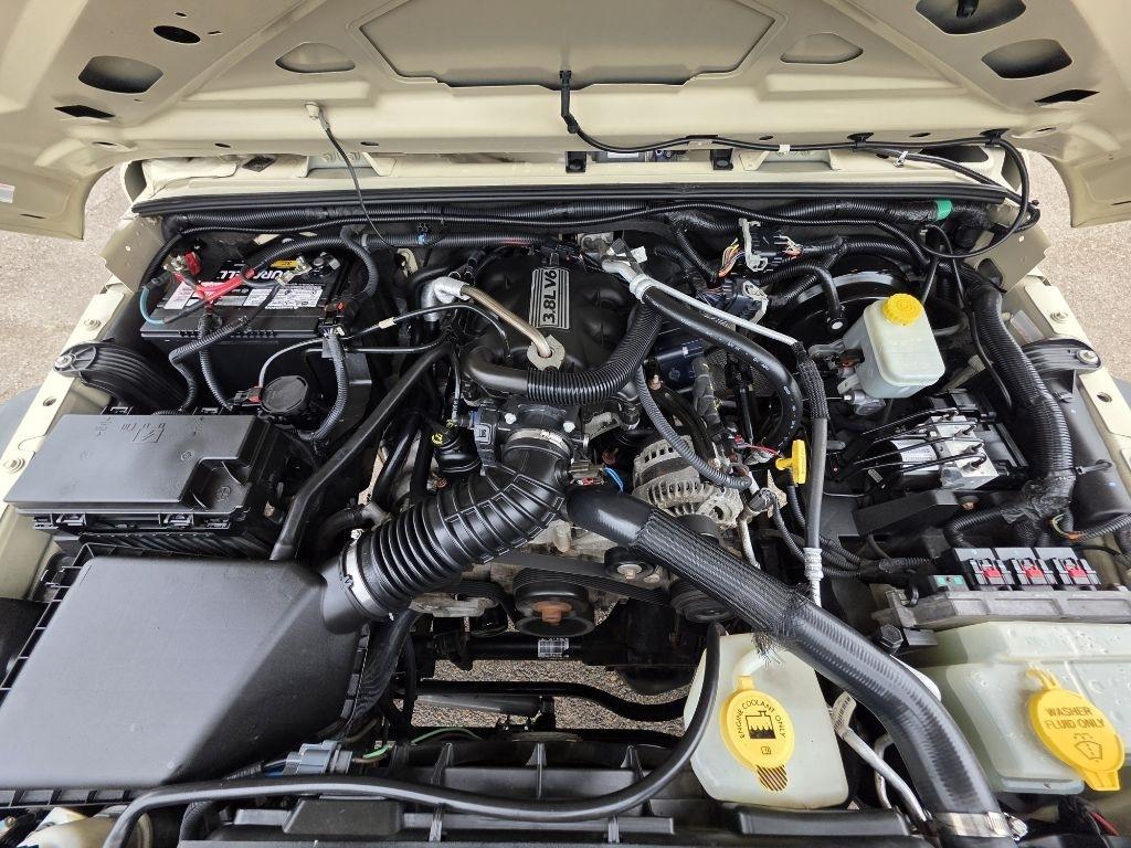 Jeep Wrangler 4WD 2dr Sport 2011