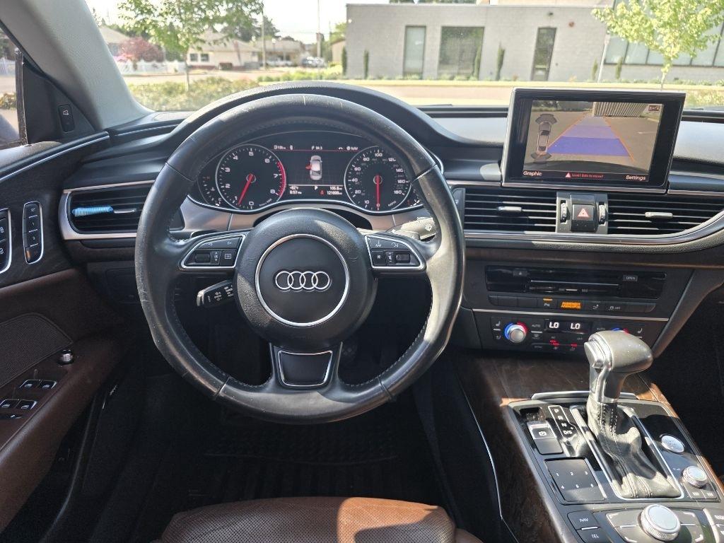 Audi A7 4dr HB quattro 3.0 Premium 2012