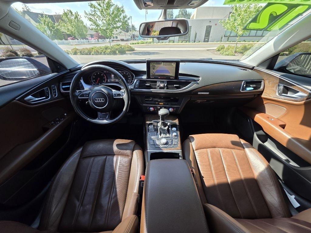 Audi A7 4dr HB quattro 3.0 Premium 2012