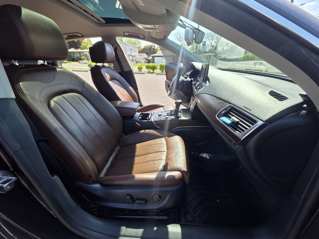 Audi A7 4dr HB quattro 3.0 Premium 2012