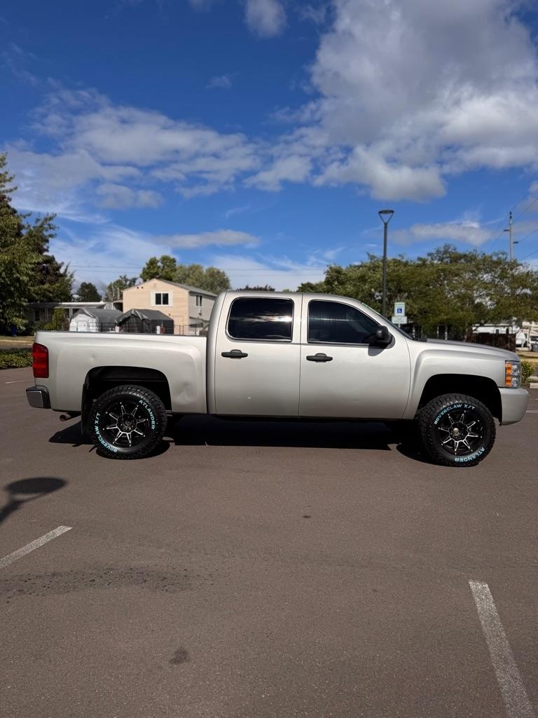 Chevrolet Silverado 1500 4WD Crew Cab 143.5" LT 2009