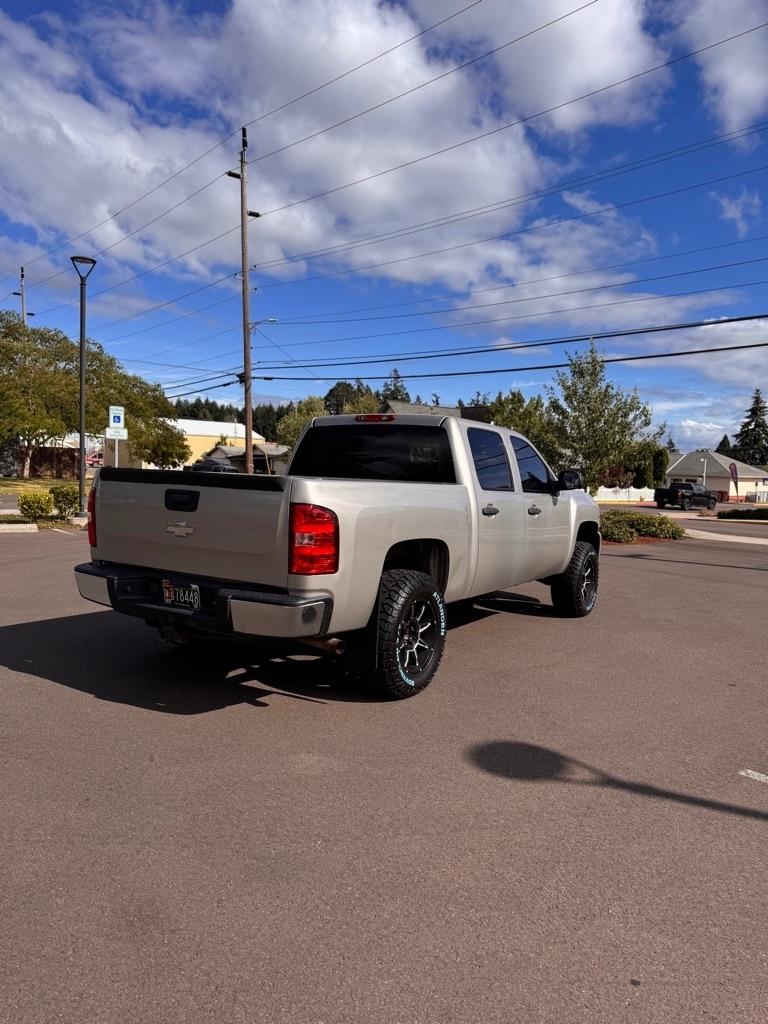 Chevrolet Silverado 1500 4WD Crew Cab 143.5" LT 2009