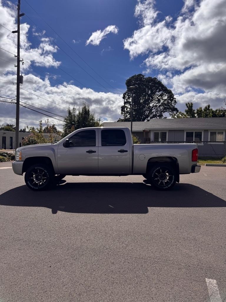 Chevrolet Silverado 1500 4WD Crew Cab 143.5" LT 2009