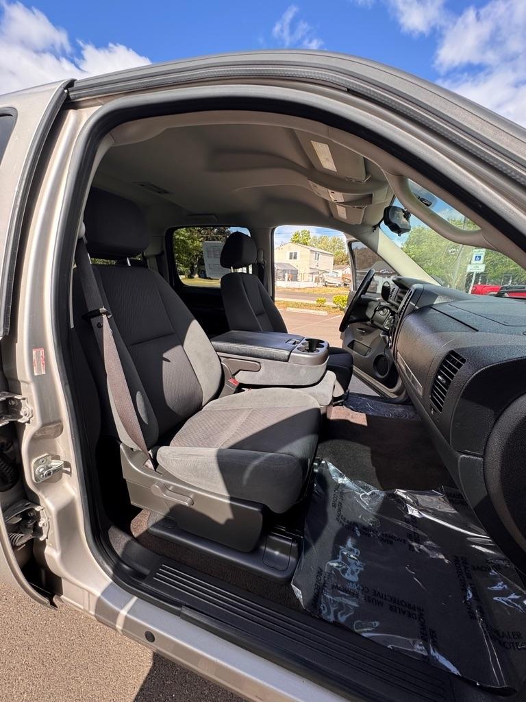 Chevrolet Silverado 1500 4WD Crew Cab 143.5" LT 2009