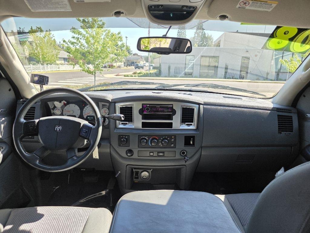 Dodge Ram 3500 4WD Mega Cab 160.5" SXT 2008