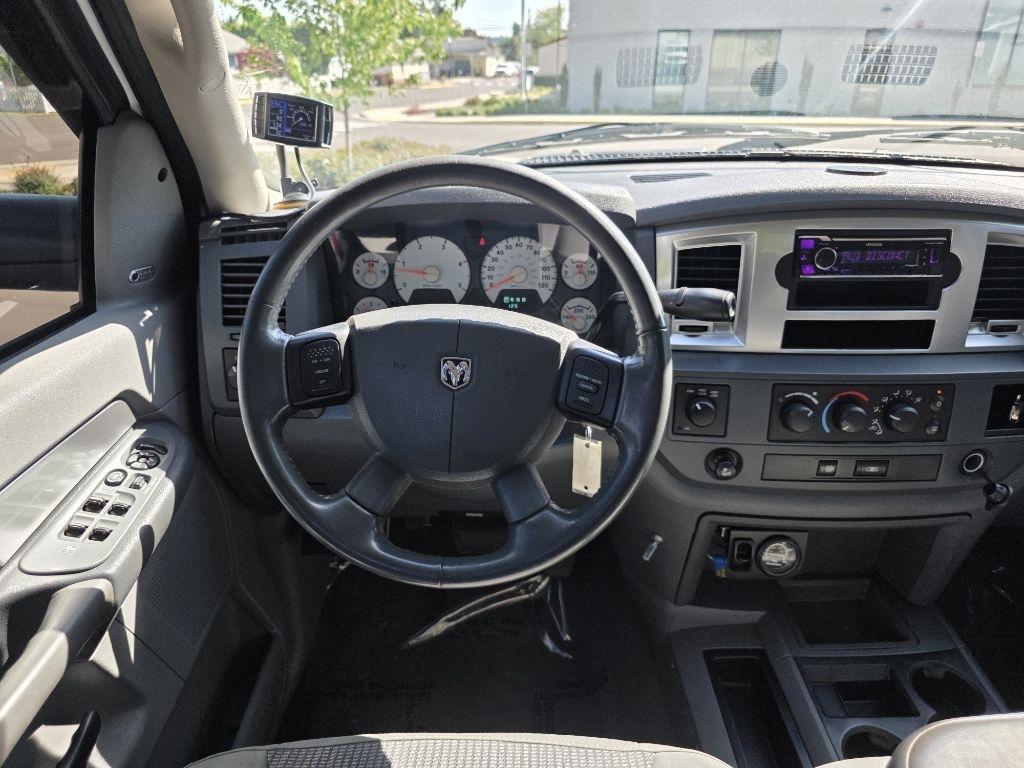 Dodge Ram 3500 4WD Mega Cab 160.5" SXT 2008