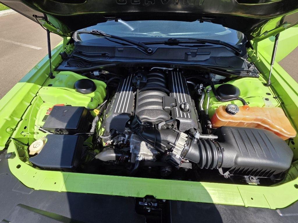 Dodge Challenger 2dr Cpe R/T Scat Pack 2015