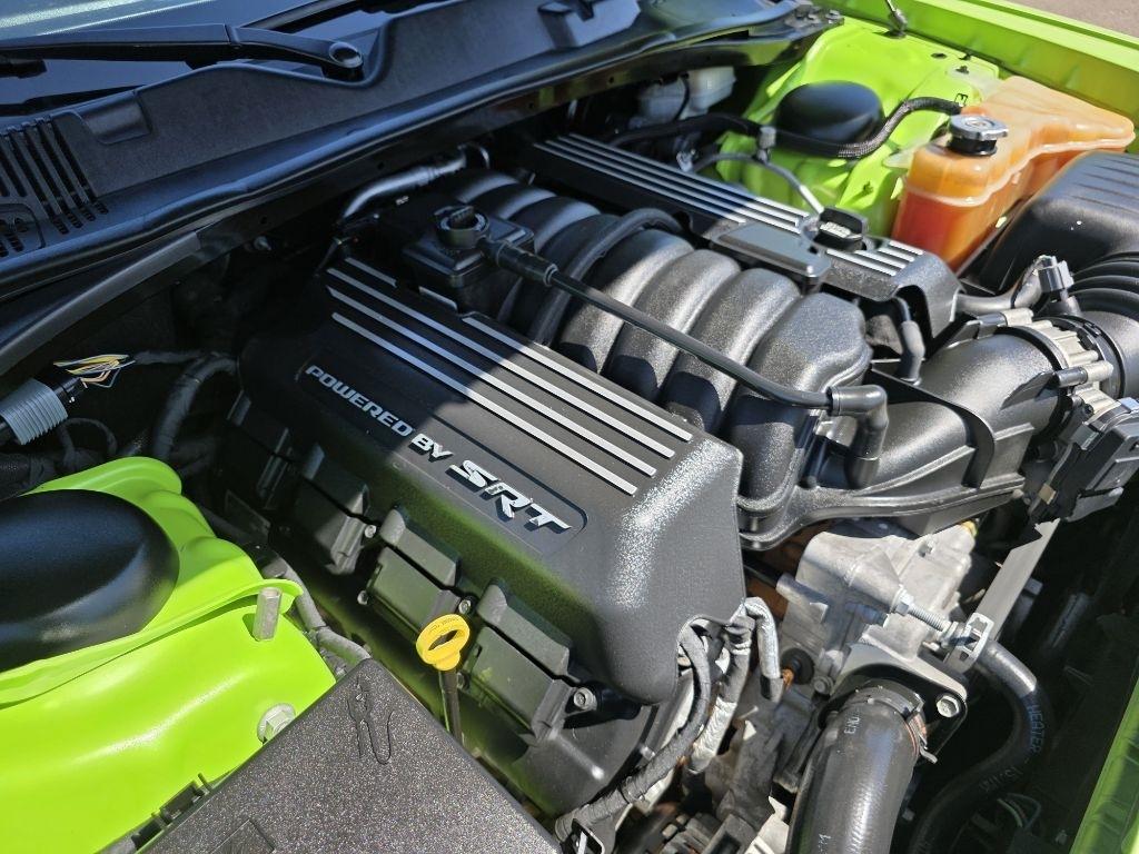 Dodge Challenger 2dr Cpe R/T Scat Pack 2015