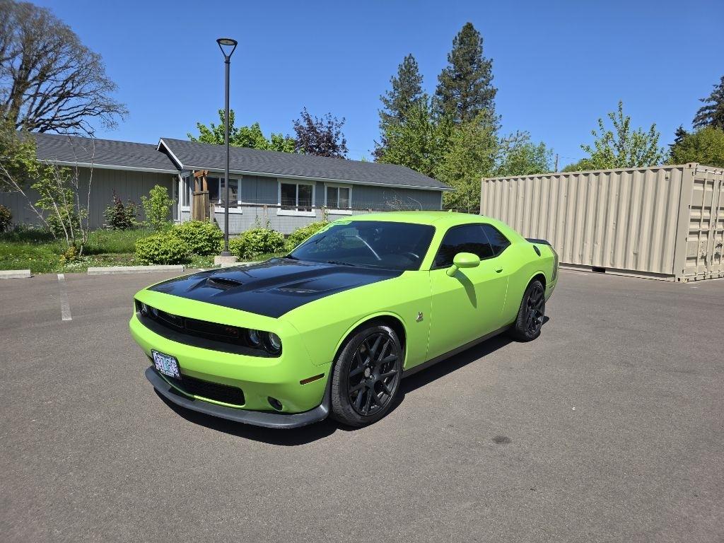 2015 Dodge Challenger 2dr Cpe R/T Scat Pack