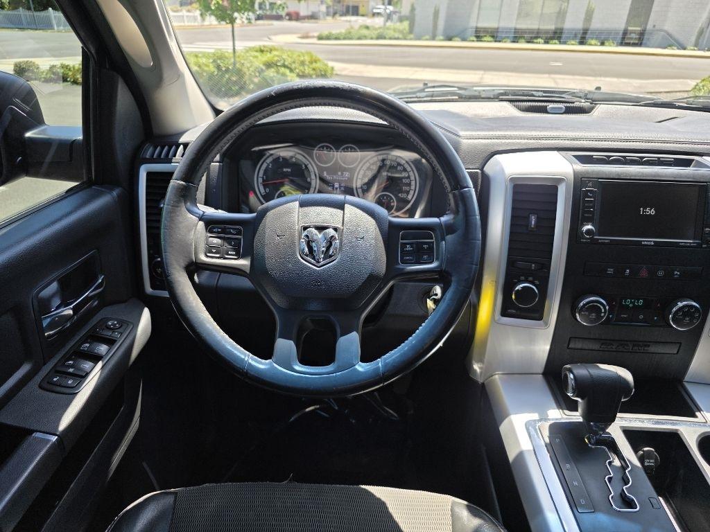 RAM 1500 4WD Crew Cab 140.5" Sport 2012